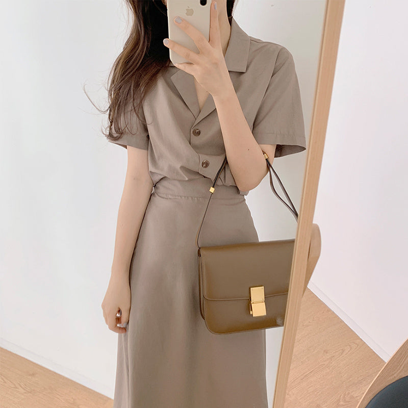 Ladies suit skirt suit